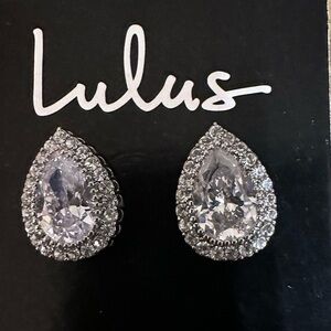 Lulu's Women's Clear Pear Cut Glass Rhinestone Earrings